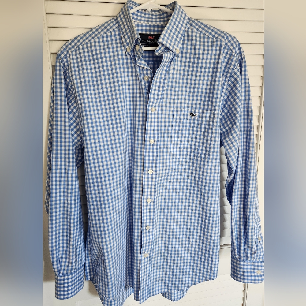 Vineyard Vines Tucker Shirt EXCELLENT CONDITION Like New
